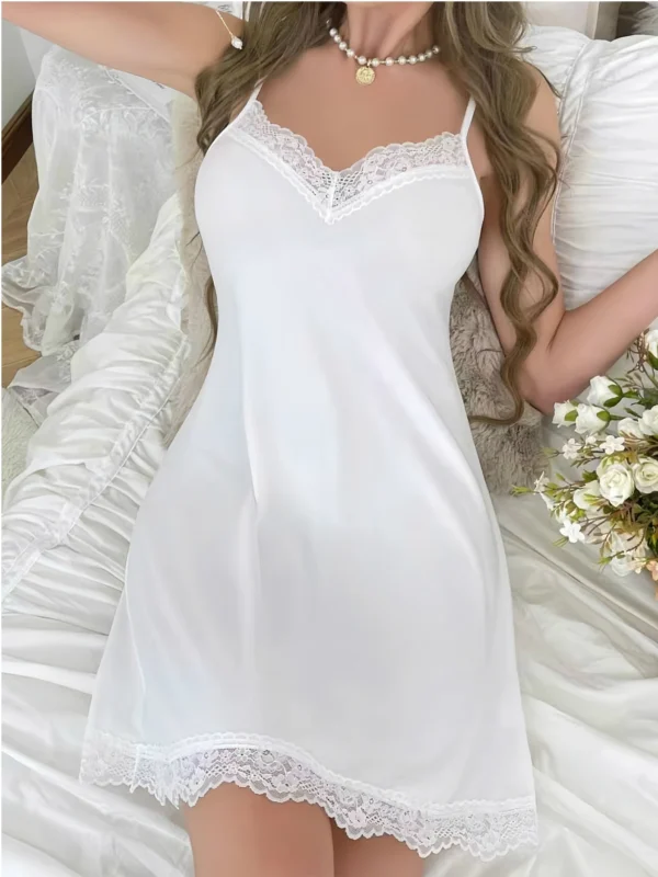 ⁦قطعة واحدة من بيجامة نسائية⁩ - الصورة ⁦5⁩